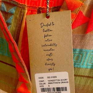 Devotion twins dress sized small. New with tags. Worn in white lotus.